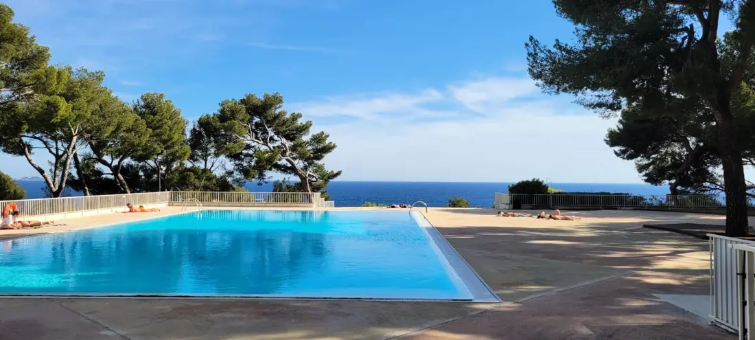 Athena Residence