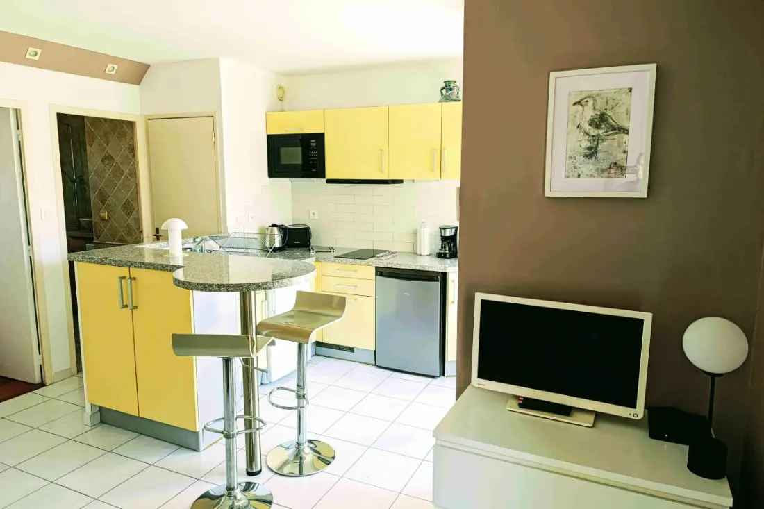 Charmante 2 kamers met balkon In het hart van de stad