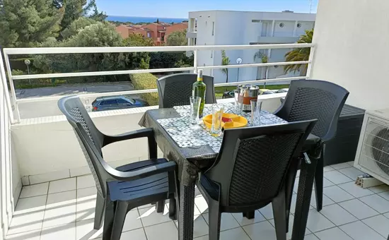 Appartement Très Fonctionnel Avec Vue Mer