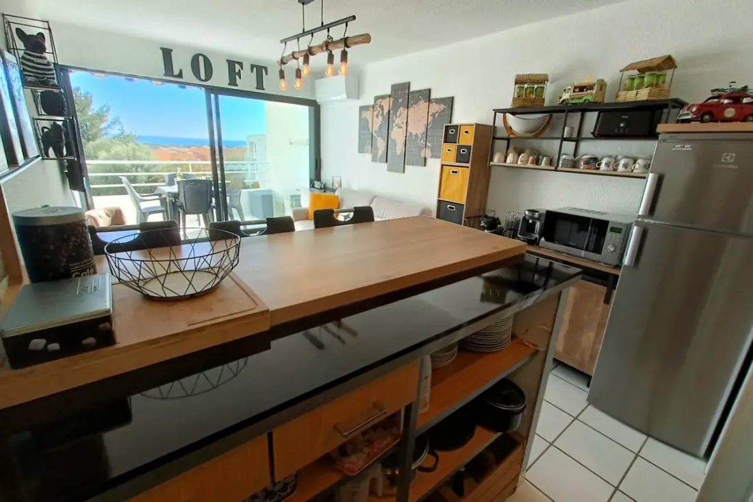 Zeer functioneel appartement met uitzicht op zee
