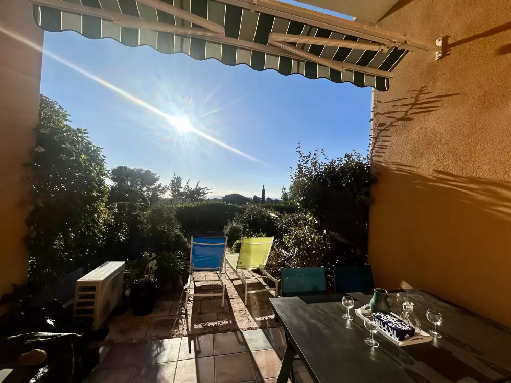 Résidence vezet Hauts d'Athena - maeva Home