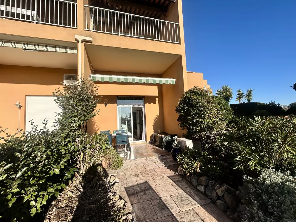 Résidence vezet Hauts d'Athena - maeva Home