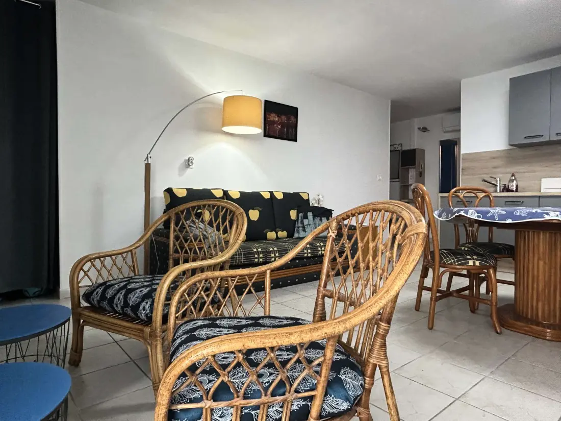 Castell Bear Residence