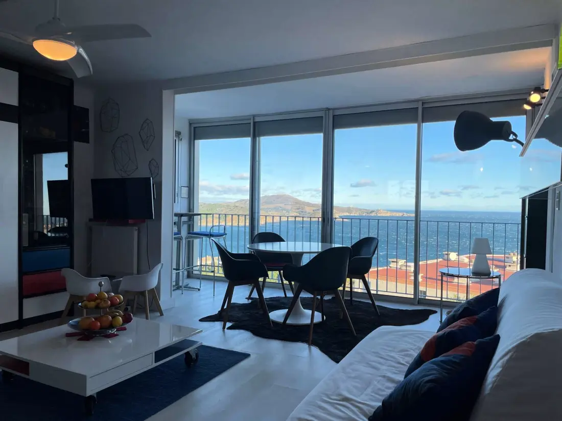 Castell Bear Residence