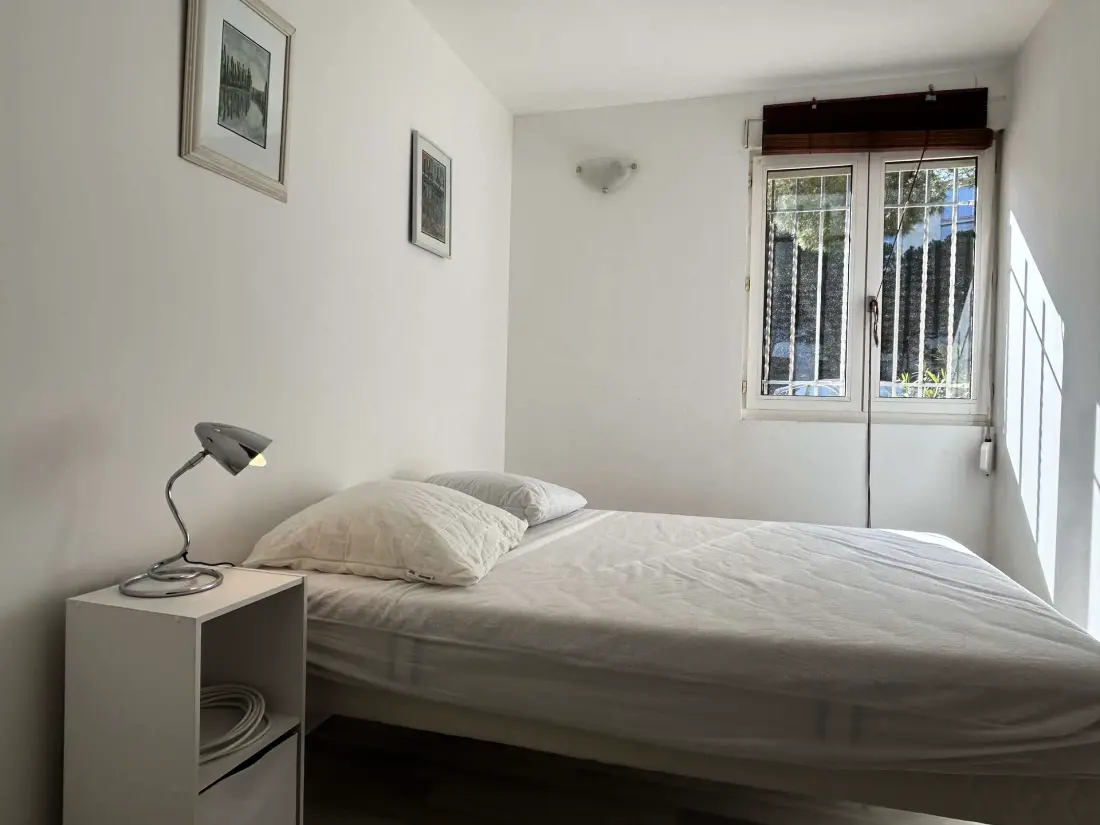 Castell Bear Residence