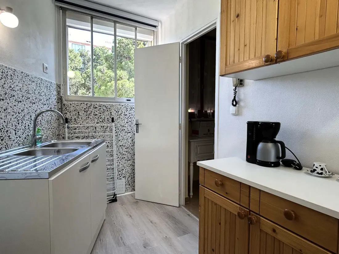 Castell Bear Residence