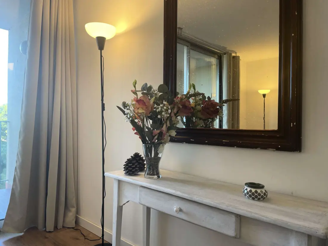 Castell Bear Residence