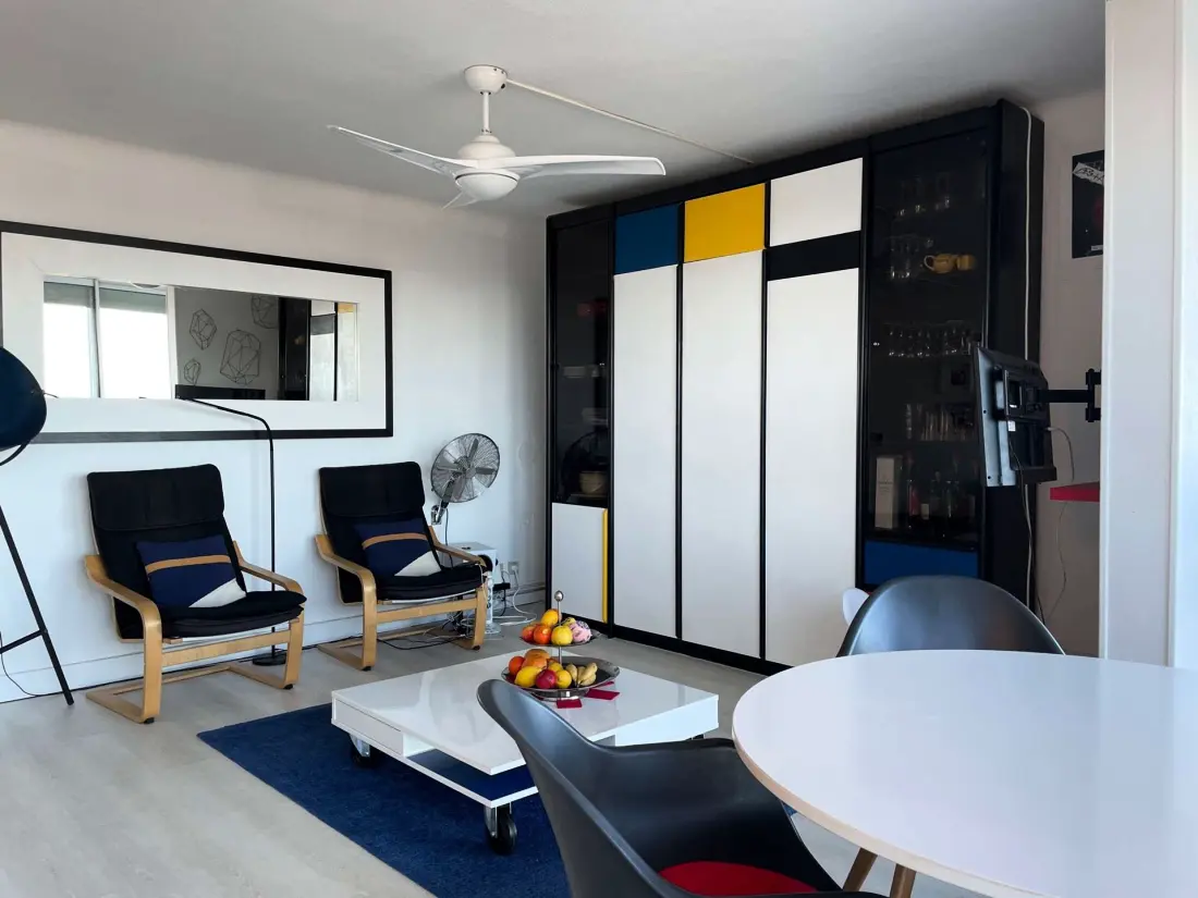 Castell Bear Residence
