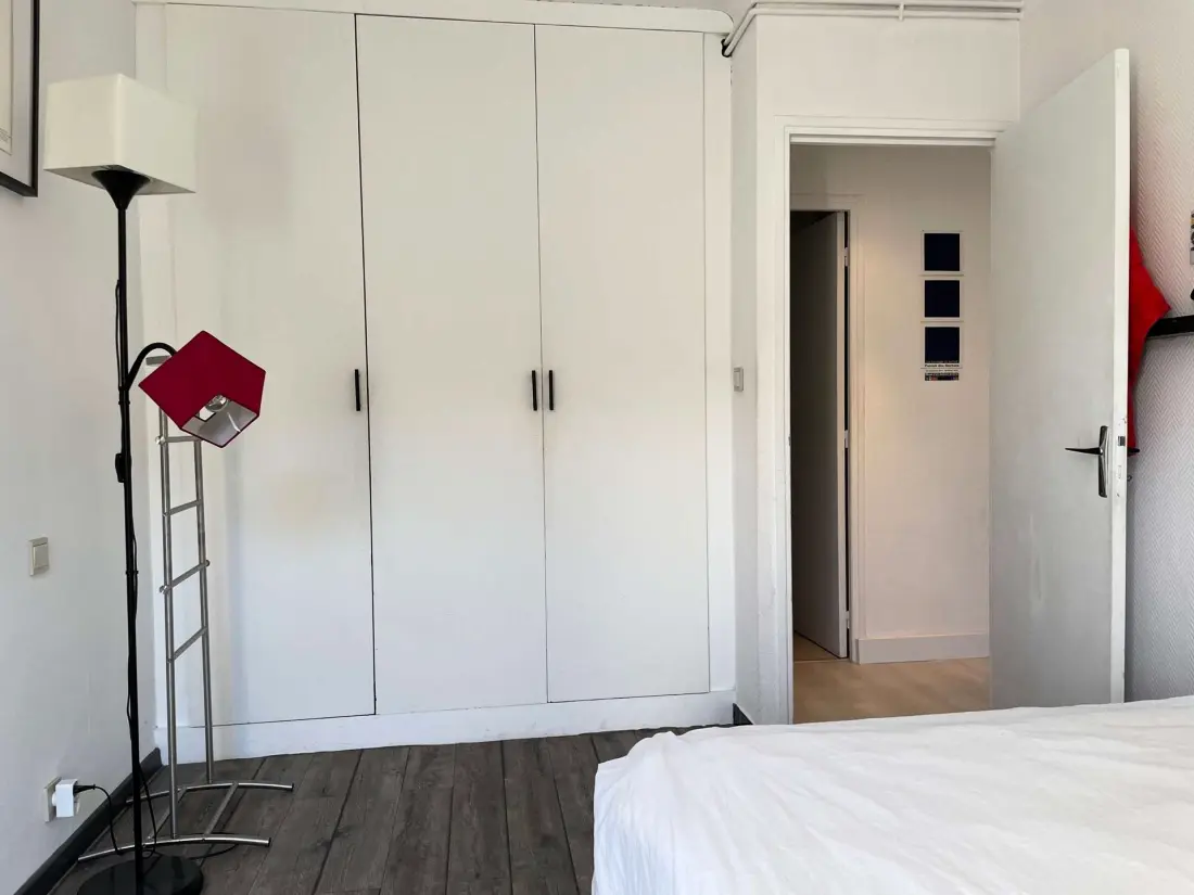 Castell Bear Residence