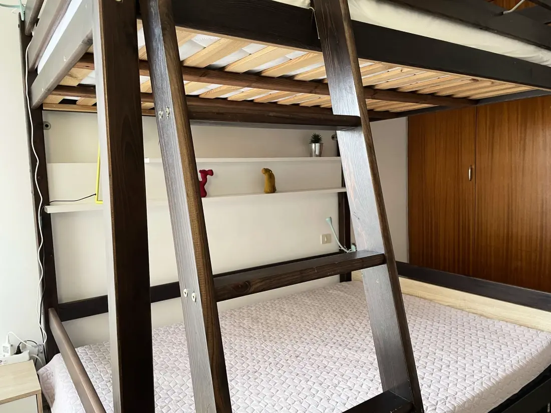 Castell Bear Residence