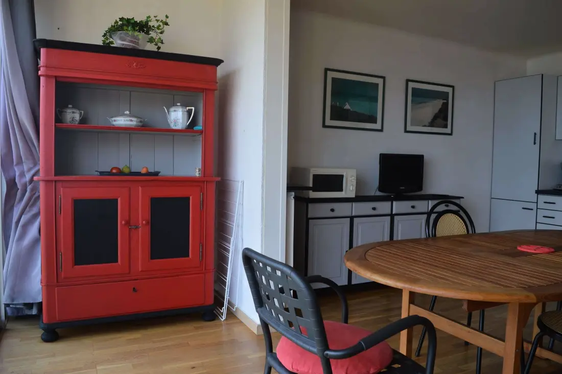Castell Bear Residence