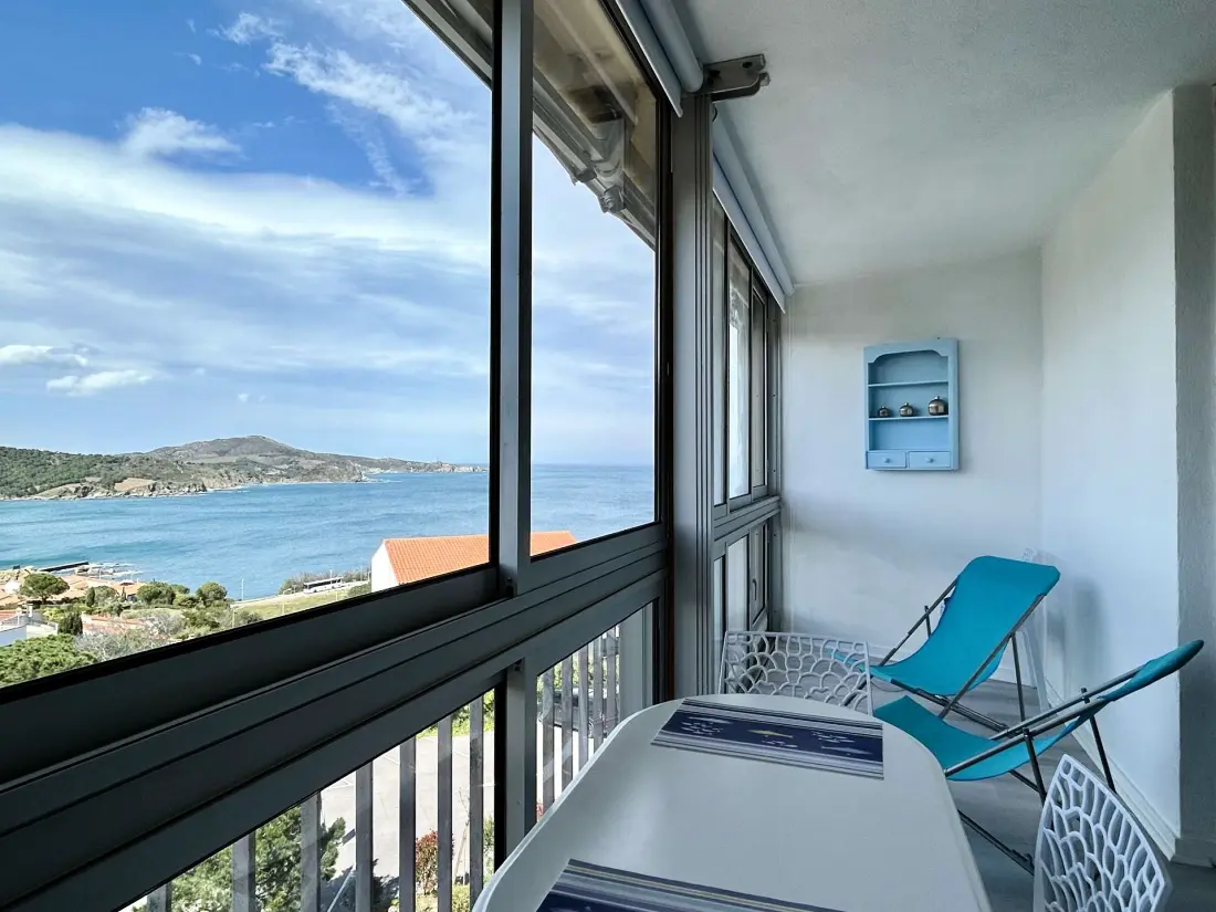 Castell Bear Residence