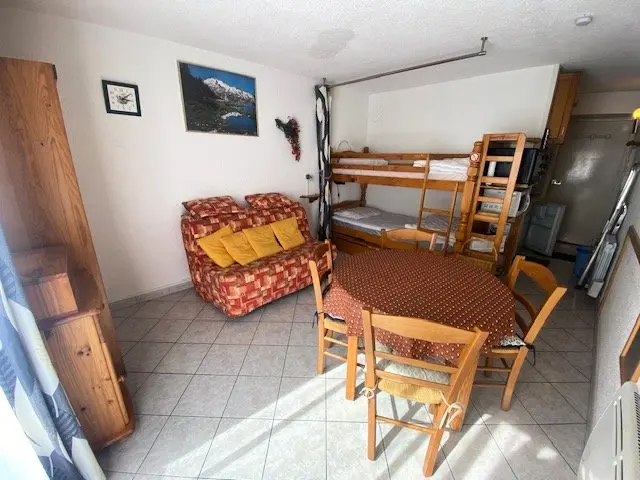 Neouvielle Residence