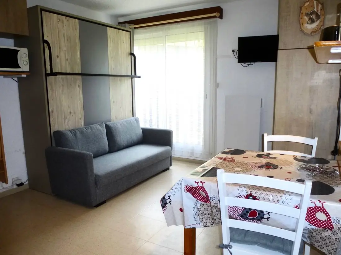 Neouvielle Residence