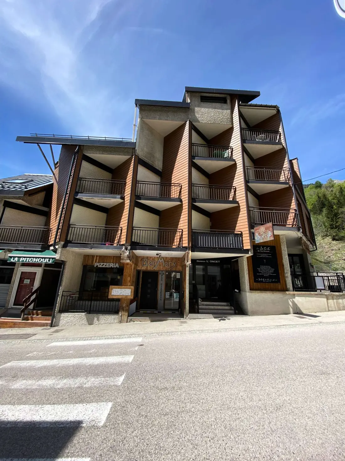 Oncet Residence