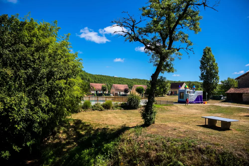 Auberoche campingplads 3 Stjerner★★★