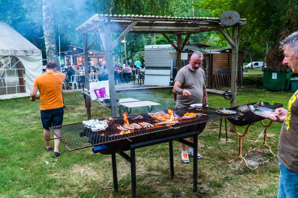 Auberoche campingplads 3 Stjerner★★★