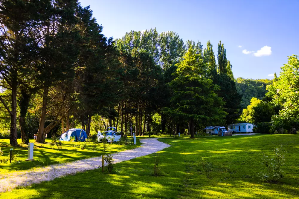 Auberoche campingplads 3 Stjerner★★★