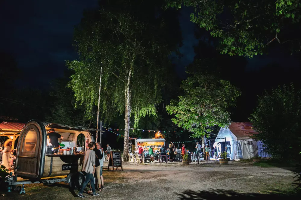 Auberoche campingplads 3 Stjerner★★★