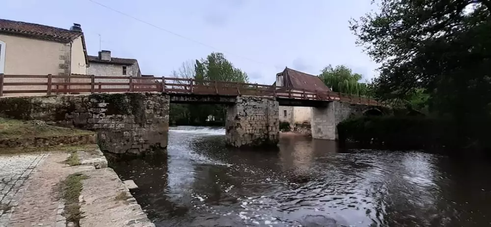 Auberoche campingplads 3 Stjerner★★★