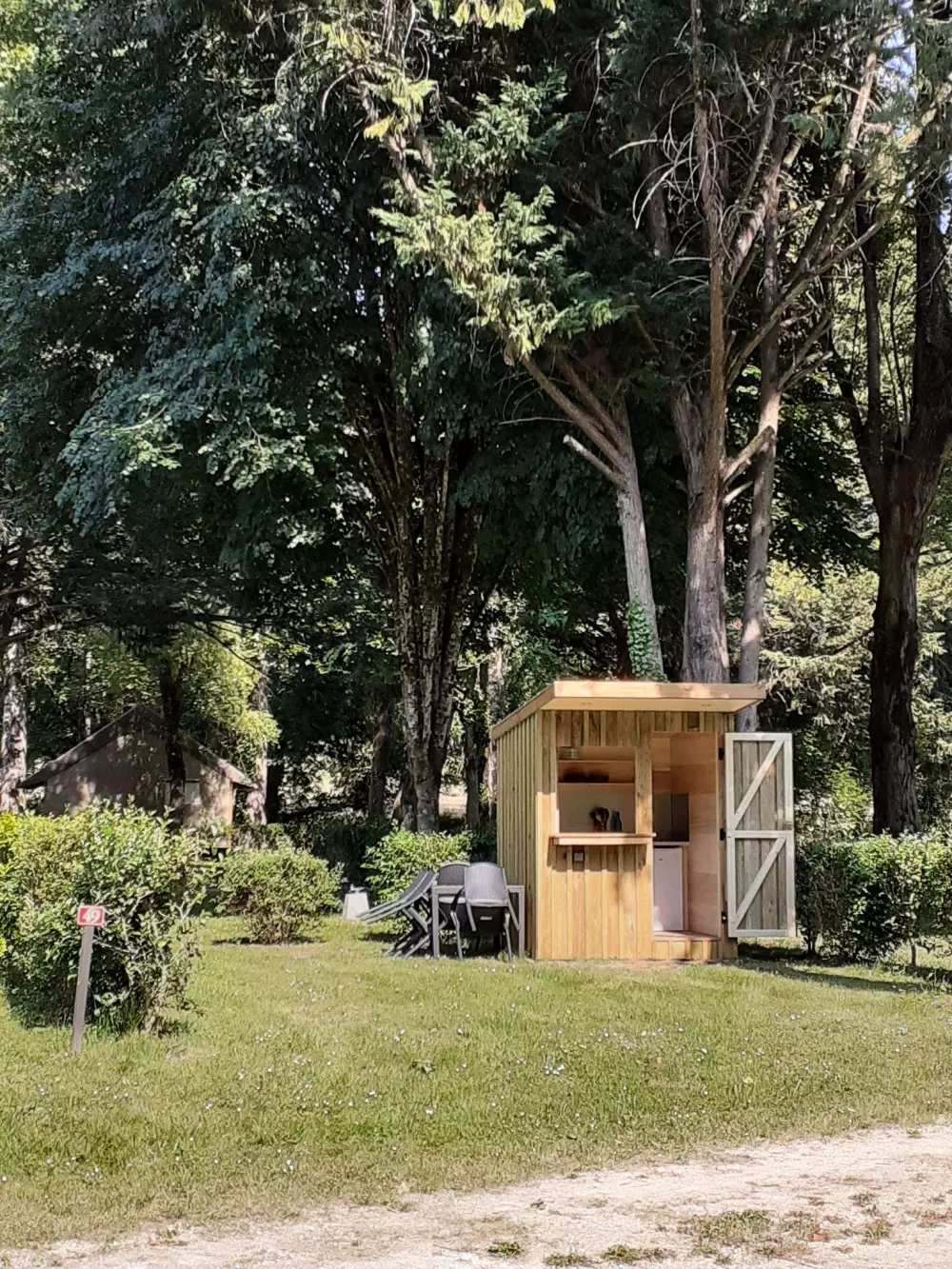 Auberoche campingplads 3 Stjerner★★★