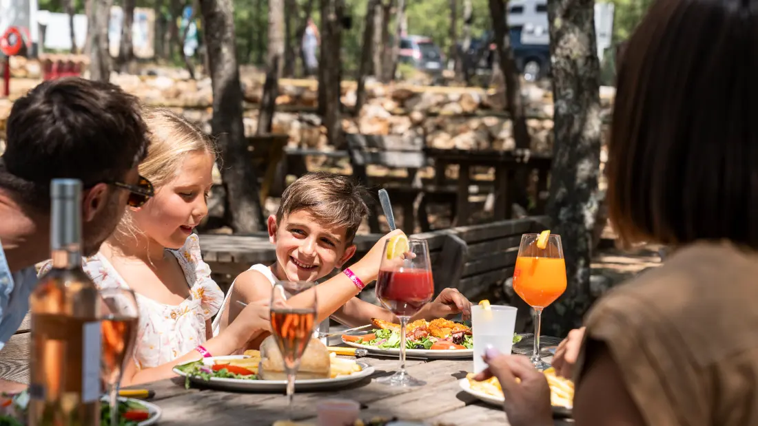 Camping Tikayan Rives du Lac de Sainte Croix3 Sterne★★★