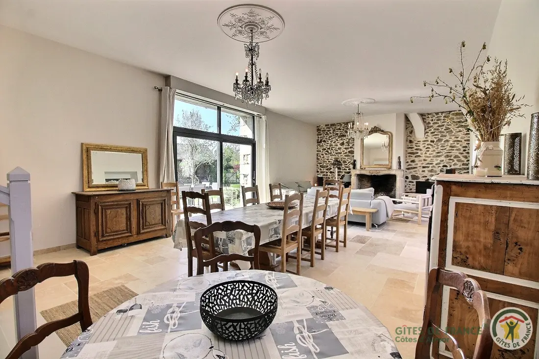 Gîte de France Die geschlossenen heiligen Frameuc 4 Ohren