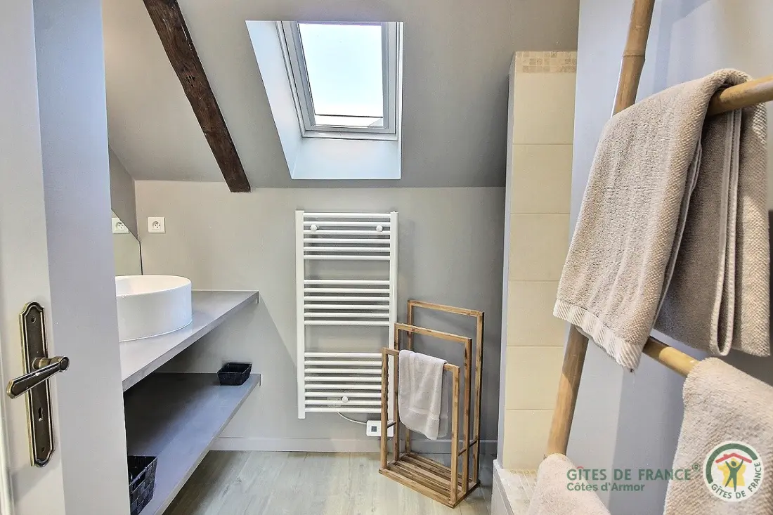 Gîte de France Die geschlossenen heiligen Frameuc 4 Ohren
