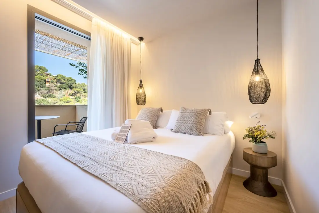 Hoteller i nærheden af Talaia Plaza Ecoresort Tætning