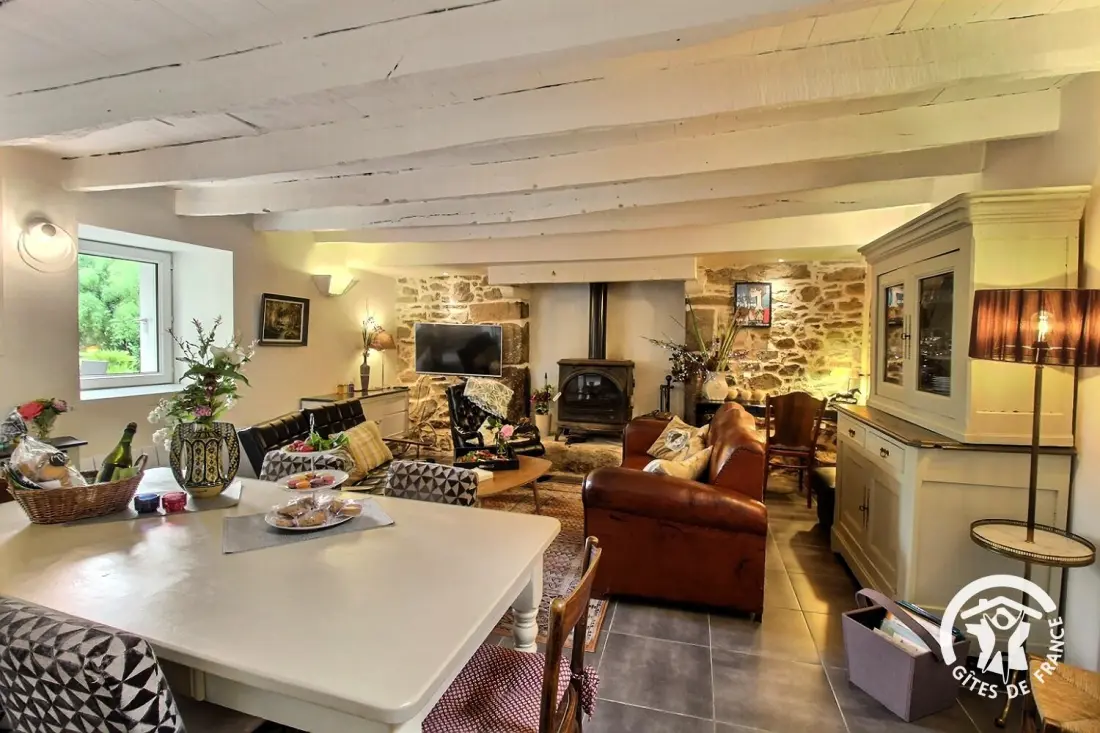 Gîte de France Naar de charme van het bos 3 aren