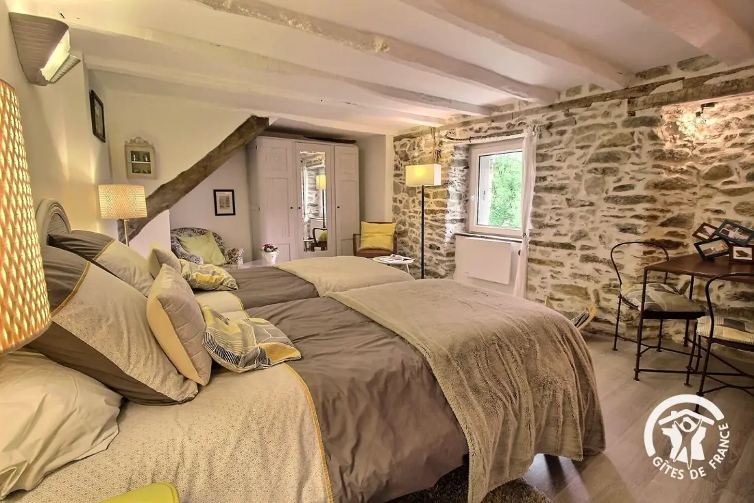 Gîte de France Naar de charme van het bos 3 aren