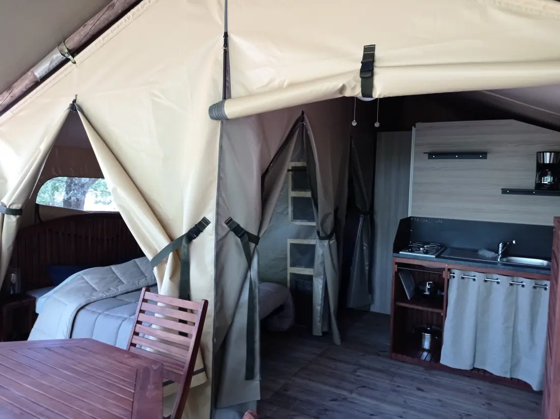 Campsite Le Roc del Rey 2 Csillagok★★