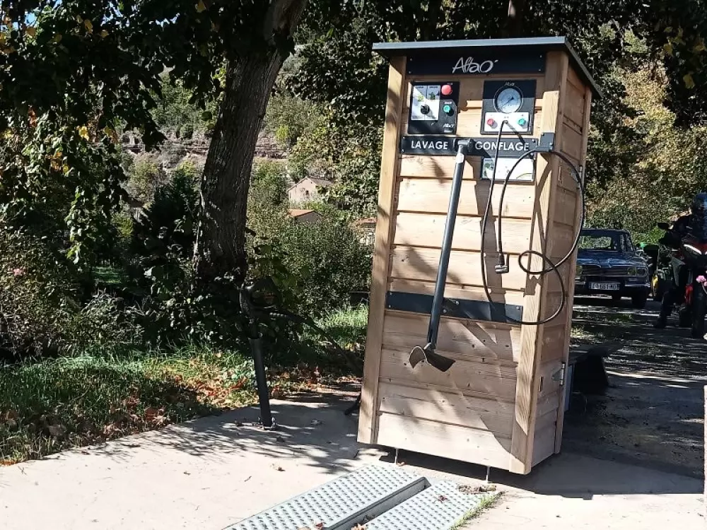 Camping Vert Lavande 3 Stars★★★