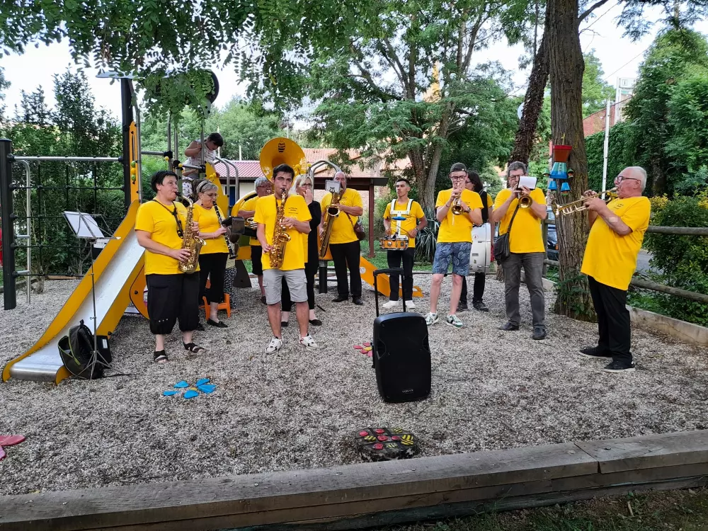 Camping Vert Lavande 3 Stars★★★