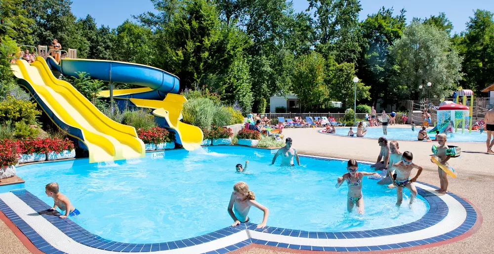 Camping Des 3 Lacs 4 Stelle★★★★