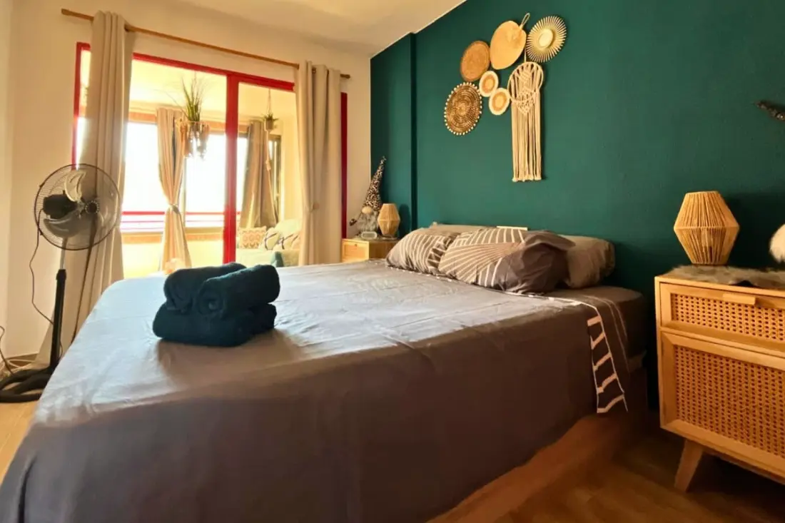 Apartman design, medence, parkoló, közel a strandhoz
