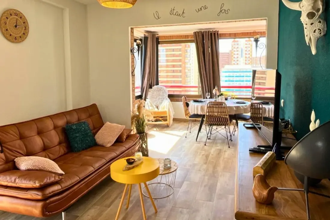 Apartman design, medence, parkoló, közel a strandhoz