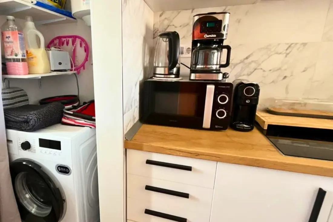 Apartman design, medence, parkoló, közel a strandhoz