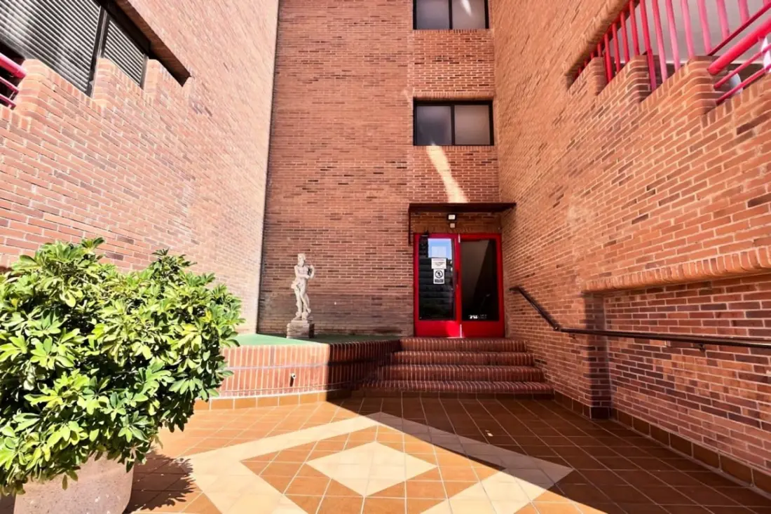 Apartman design, medence, parkoló, közel a strandhoz