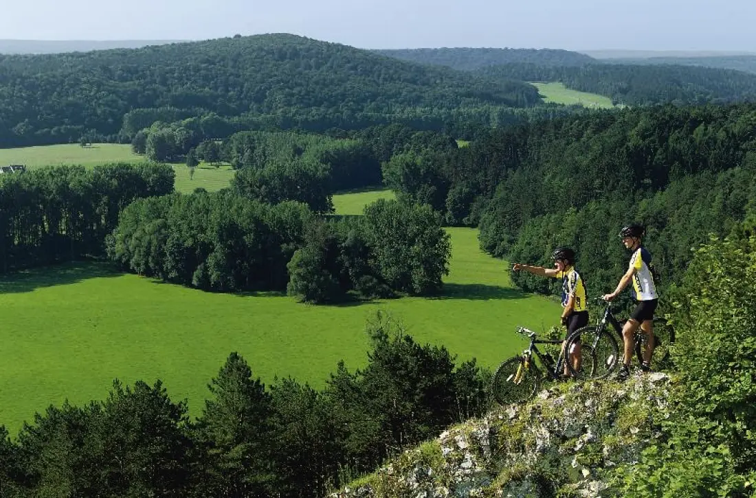Ardennen Camping Bertrix 4 étoiles★★★★