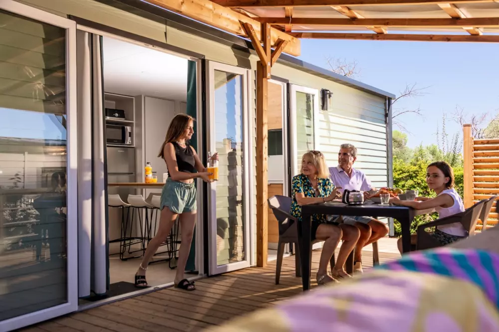 Hoteller i nærheden af Domaine Sainte Véziane Hotel 41 Stjerner★