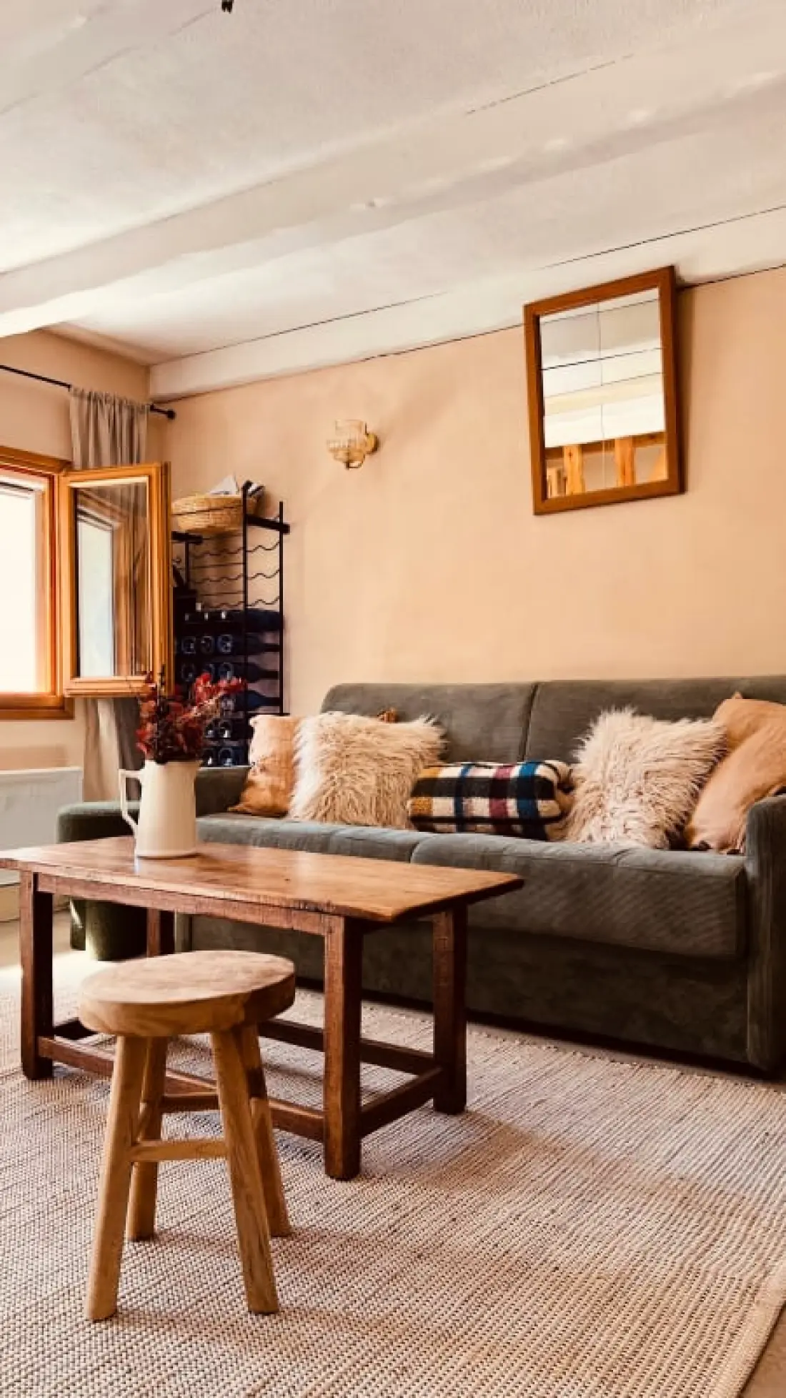 Grange 6 ember számára független stúdióval