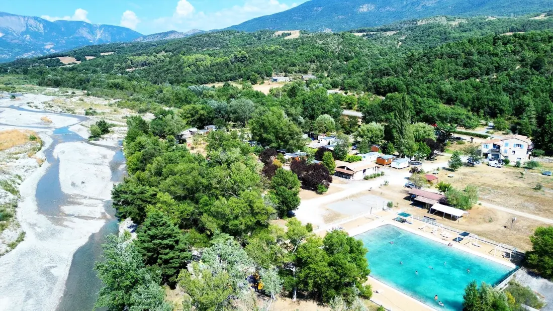 Campsite Tikayan La Célestine 3 Csillagok★★★