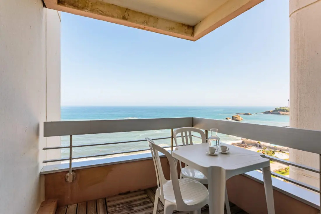 Panorama Studio, Sea View -