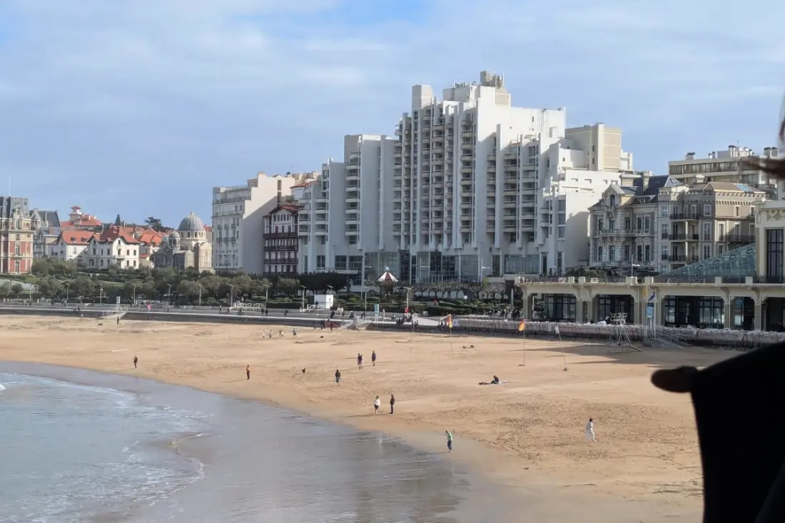 Prestige Studio View & Pool Biarritz