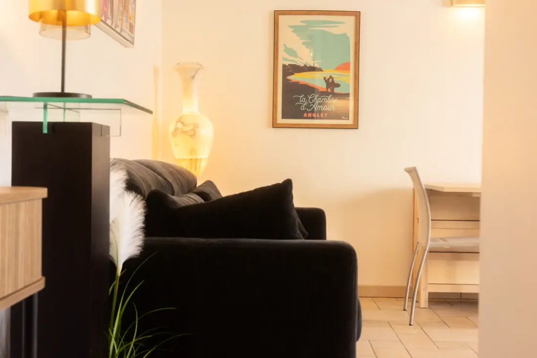Smuk Lysende lejlighed med terrasse