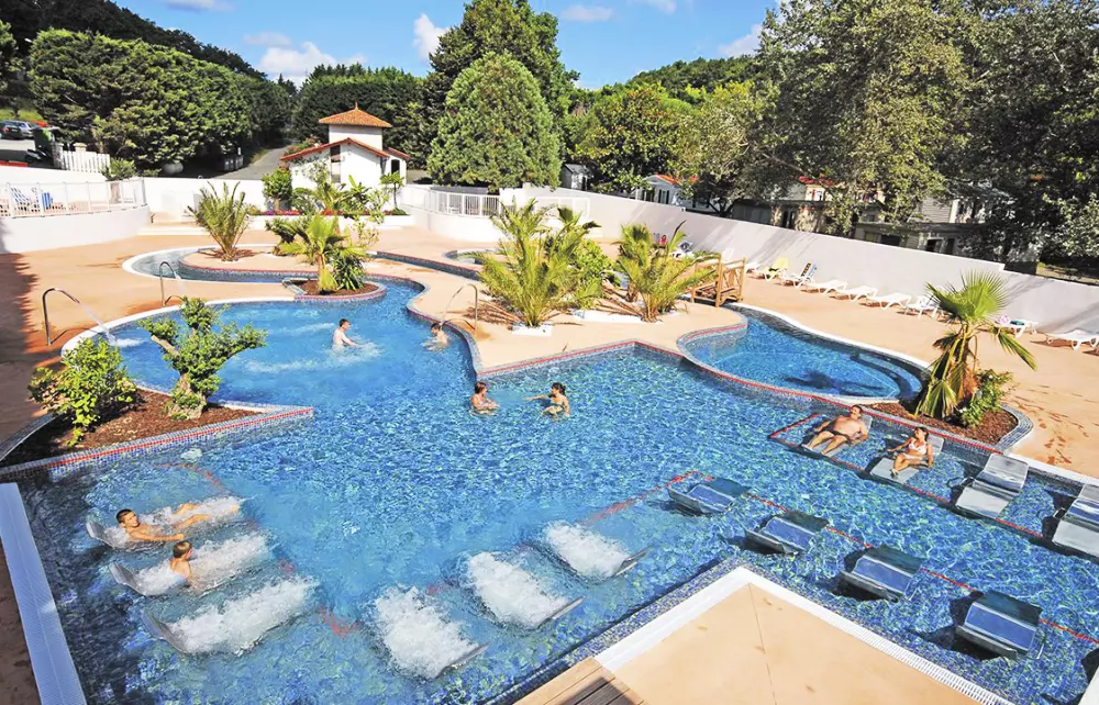 Camping Le Ruisseau des Pyrénées 51 Estrellas★