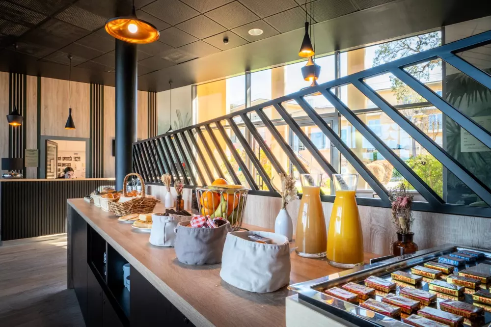 Néméa Appart'Hôtel Green Side