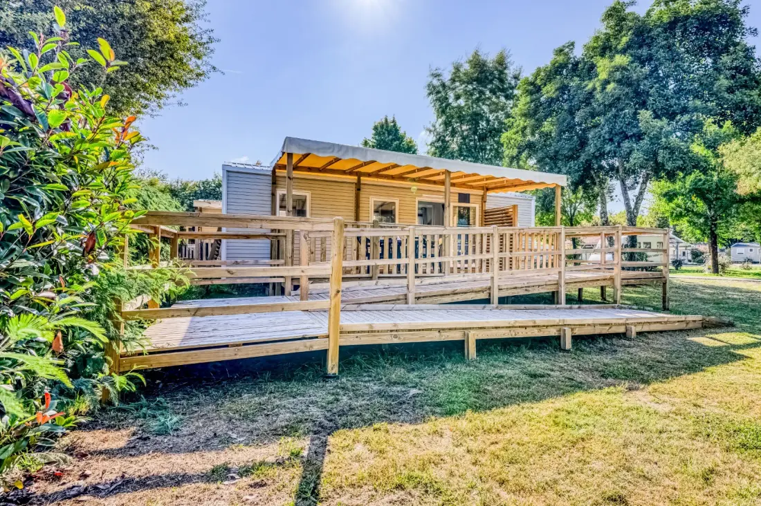 Camping maeva Escapades l'Arbre d'Or 4 Sterne★★★★
