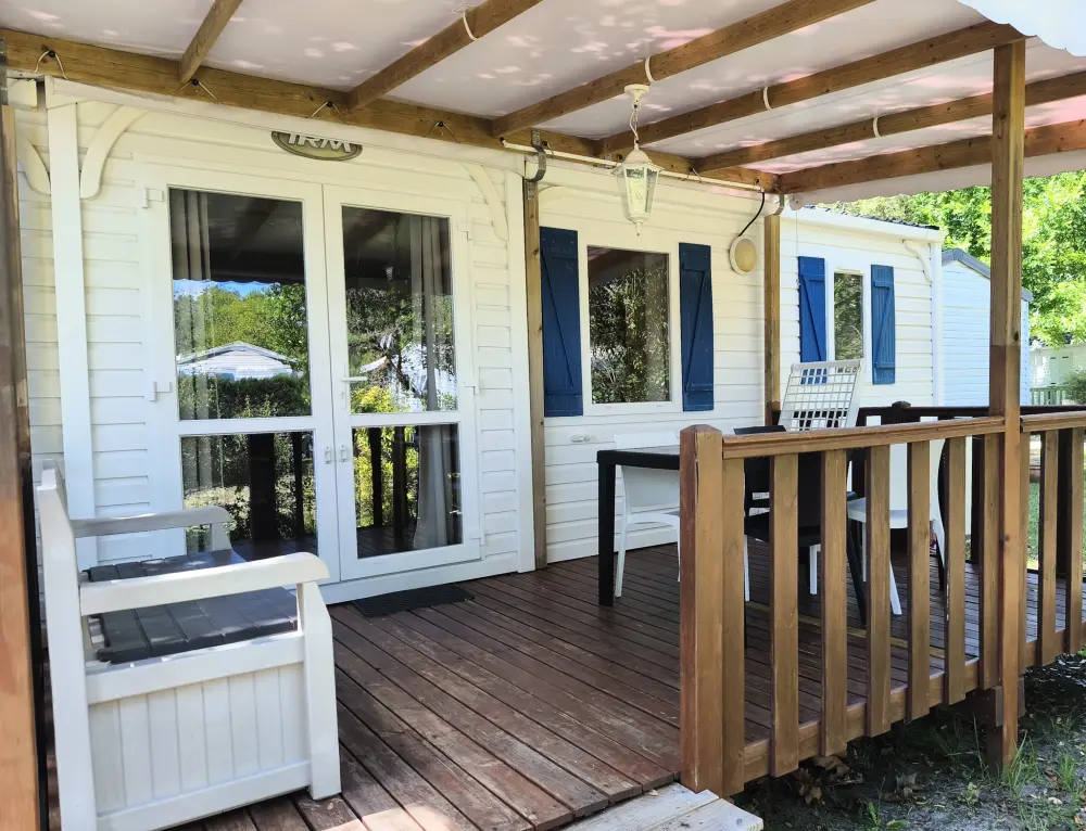 En Chon Les Pins - Camping- Caravaning /